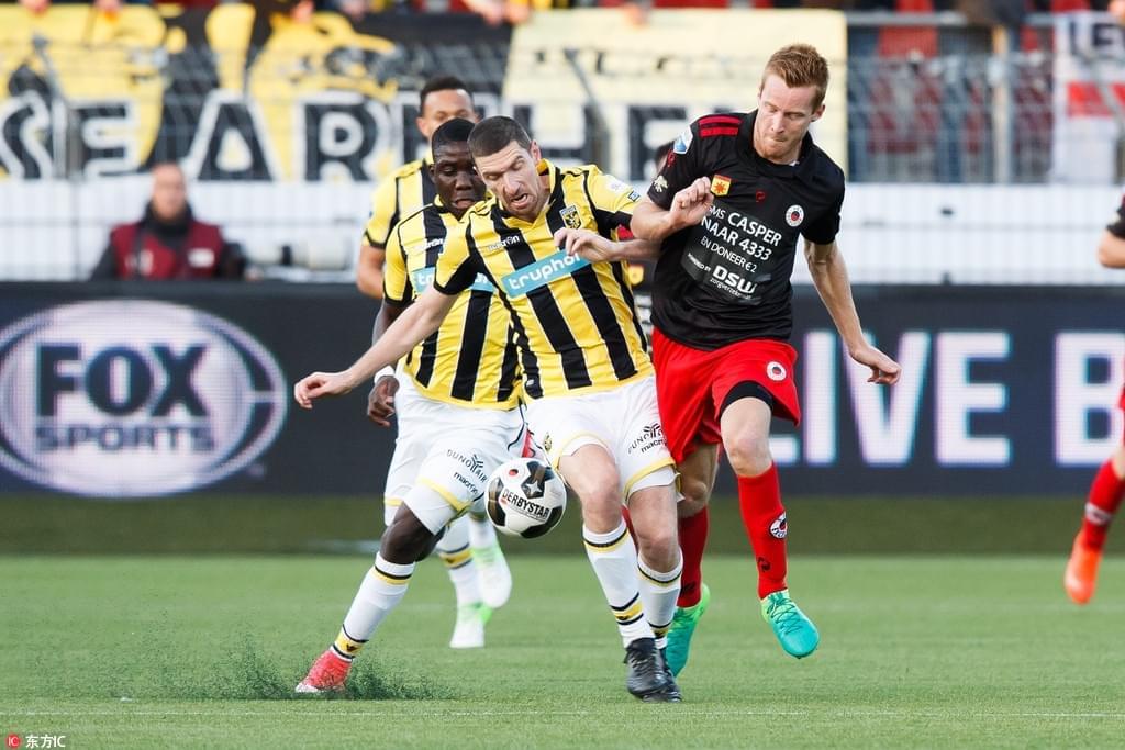 防线施加压 防线施加压